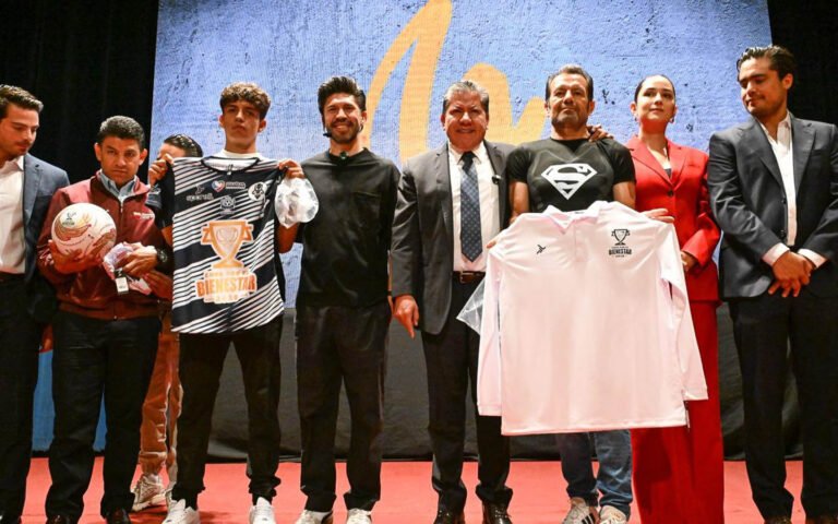 Oribe Peralta toca corazones en Zacatecas: una historia de oro, lucha y esperanza inspira a jóvenes