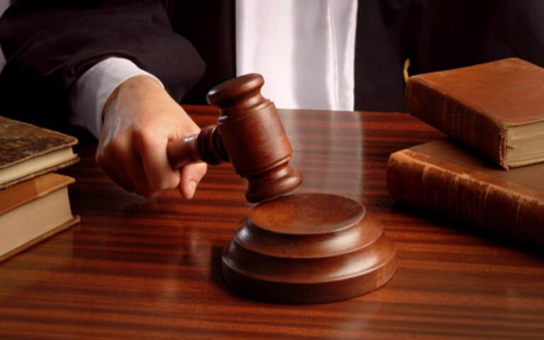 Morena patea la Elección Judicial hasta 2028 tras el desastre del “acordeón”