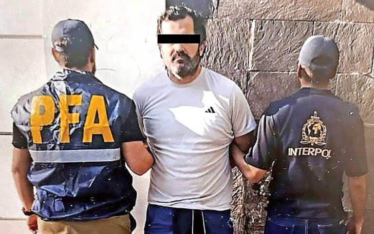 Cae otro Almirante Farías de red huachicolera ¿y el ex Secretario Rafael Ojeda?