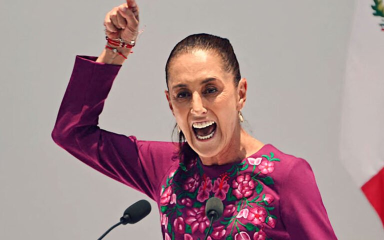Sheinbaum defiende a Rocha y acusados de narcopolíticos; revienta contra Estados Unidos